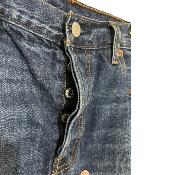 Levi’s 501 button fly jean shorts size 32. Dark wash. Raw hem. - Picture 3 of 11